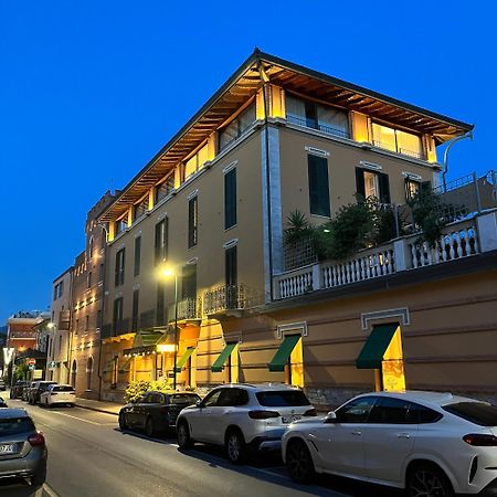 Hotel Regina 马尔米堡 外观 照片