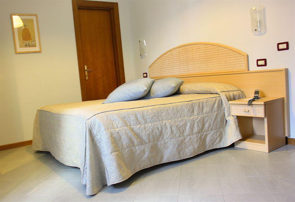 Hotel Regina 马尔米堡 外观 照片