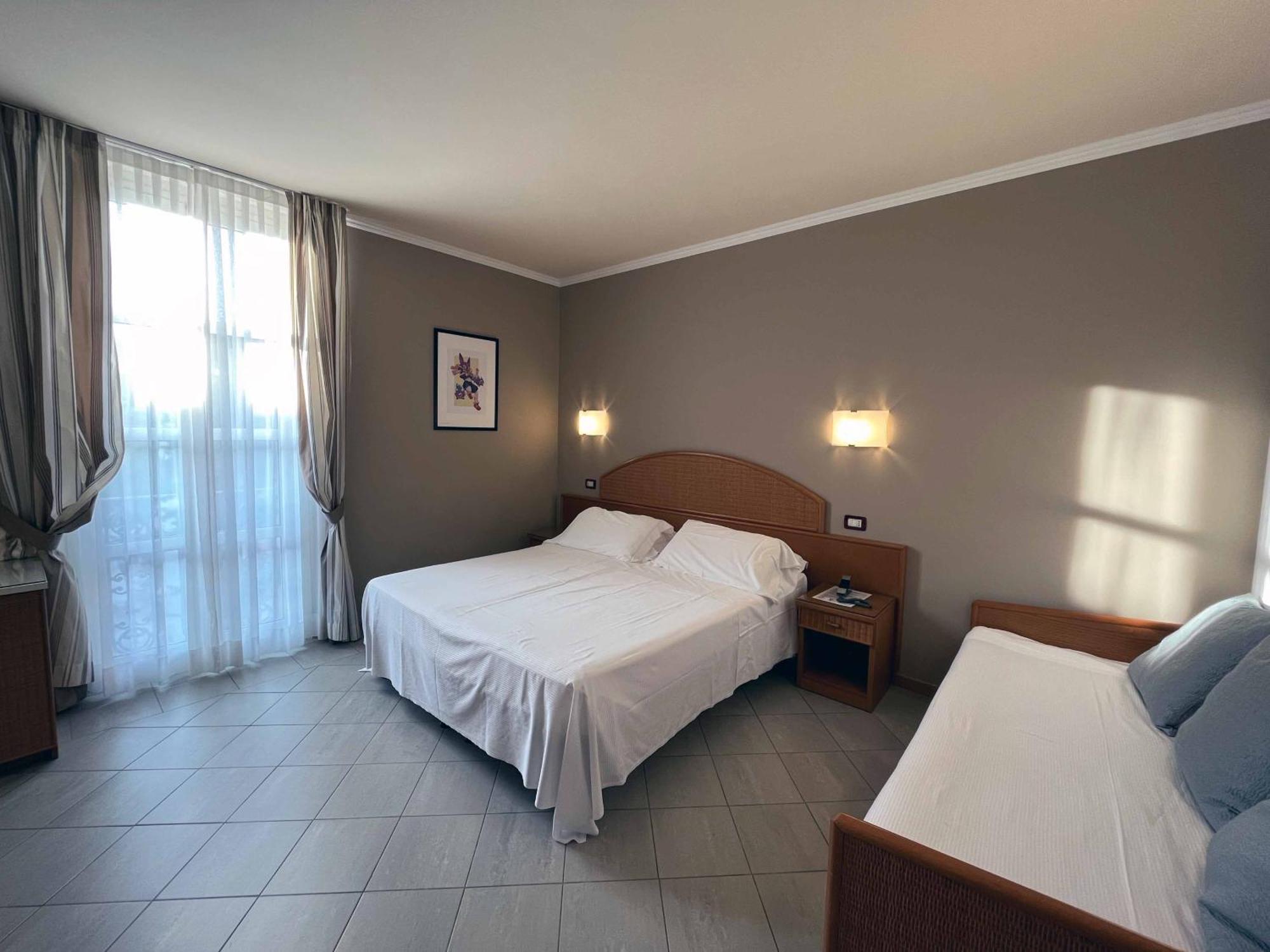 Hotel Regina 马尔米堡 外观 照片